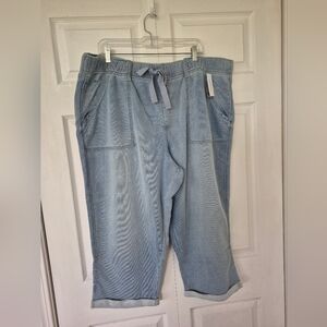 Lane Bryant Light Blue Denim Cropped Boyfriend Stretch Pull On Jeans Sz 22 NWT